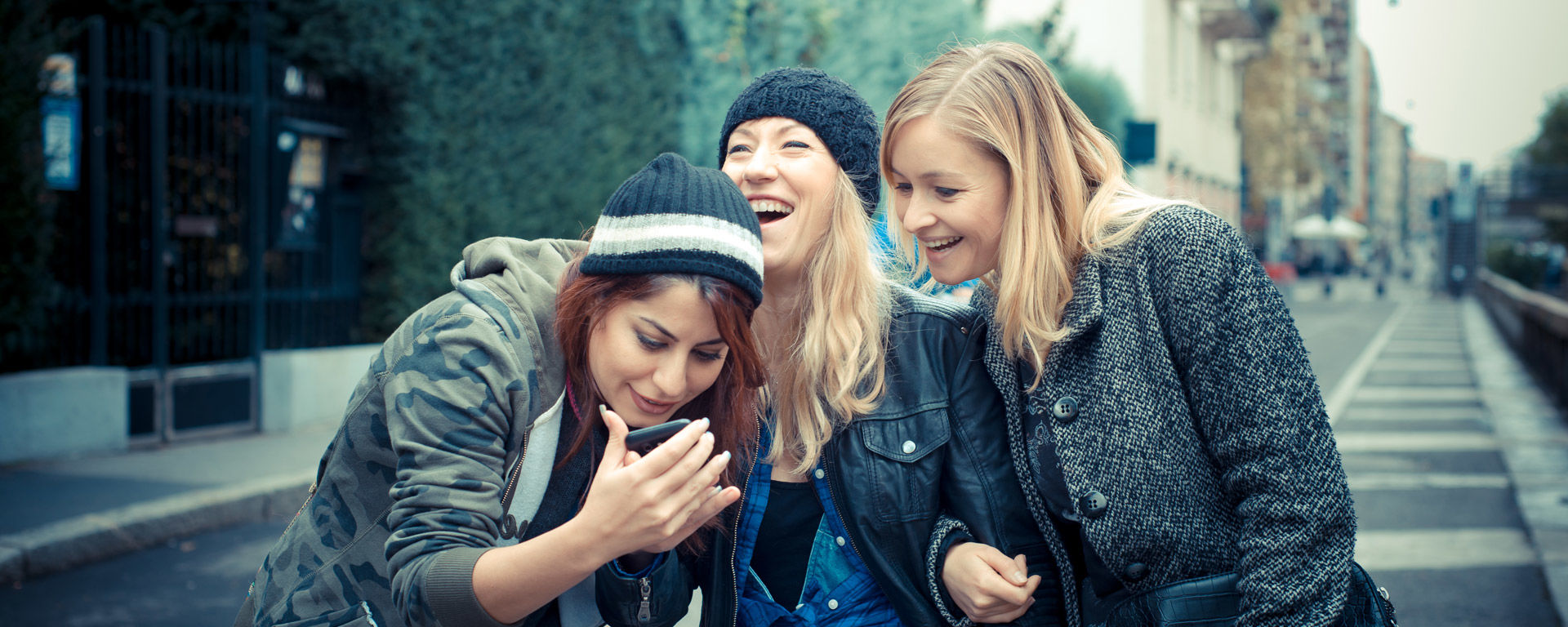 Hyväkysymys.fi provides information and support to young people.