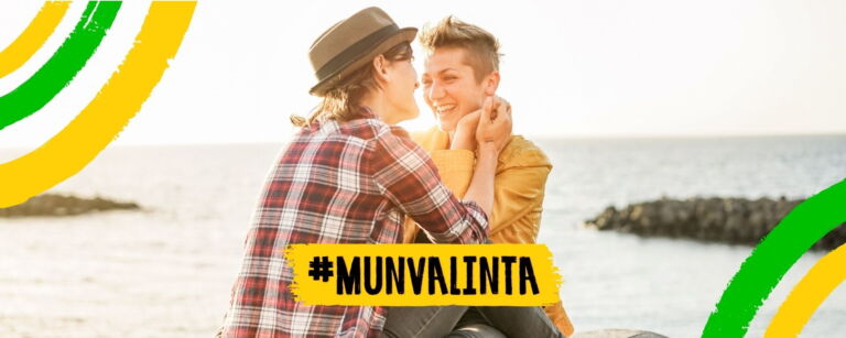 kaksi tosiinsa ihastunutta nuorta juttelee